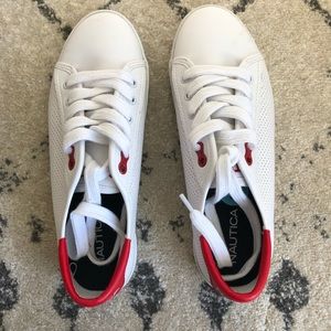 Brand new women’s size 6 Nautica athletic shoe.